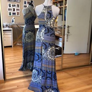 Astr Dresses - Beautiful Maxi Dress XS Astr Dresses - Beautiful Maxi Dress XS